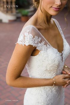 Evelyn Bridal wedding dress style S192348