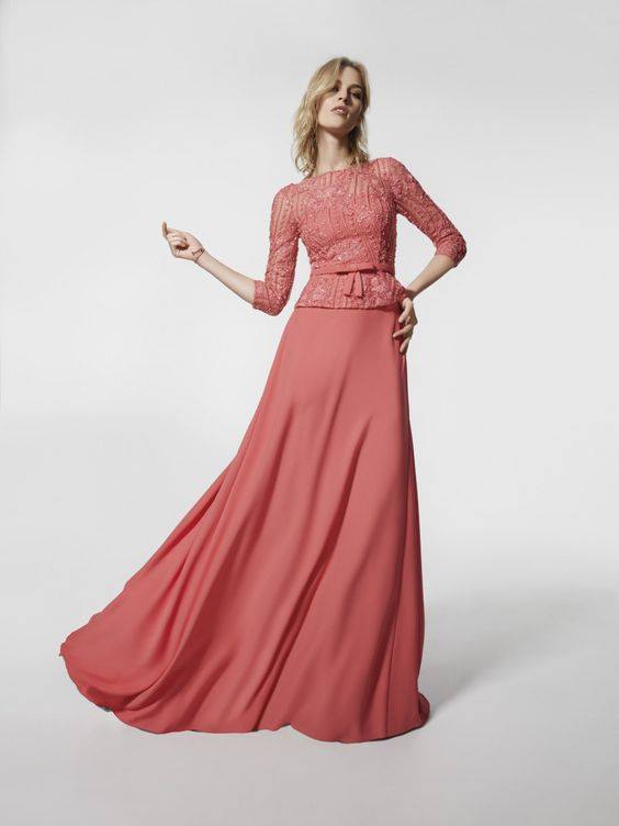 Mother of the bride long chiffon and lace dress size 20 glaciar color