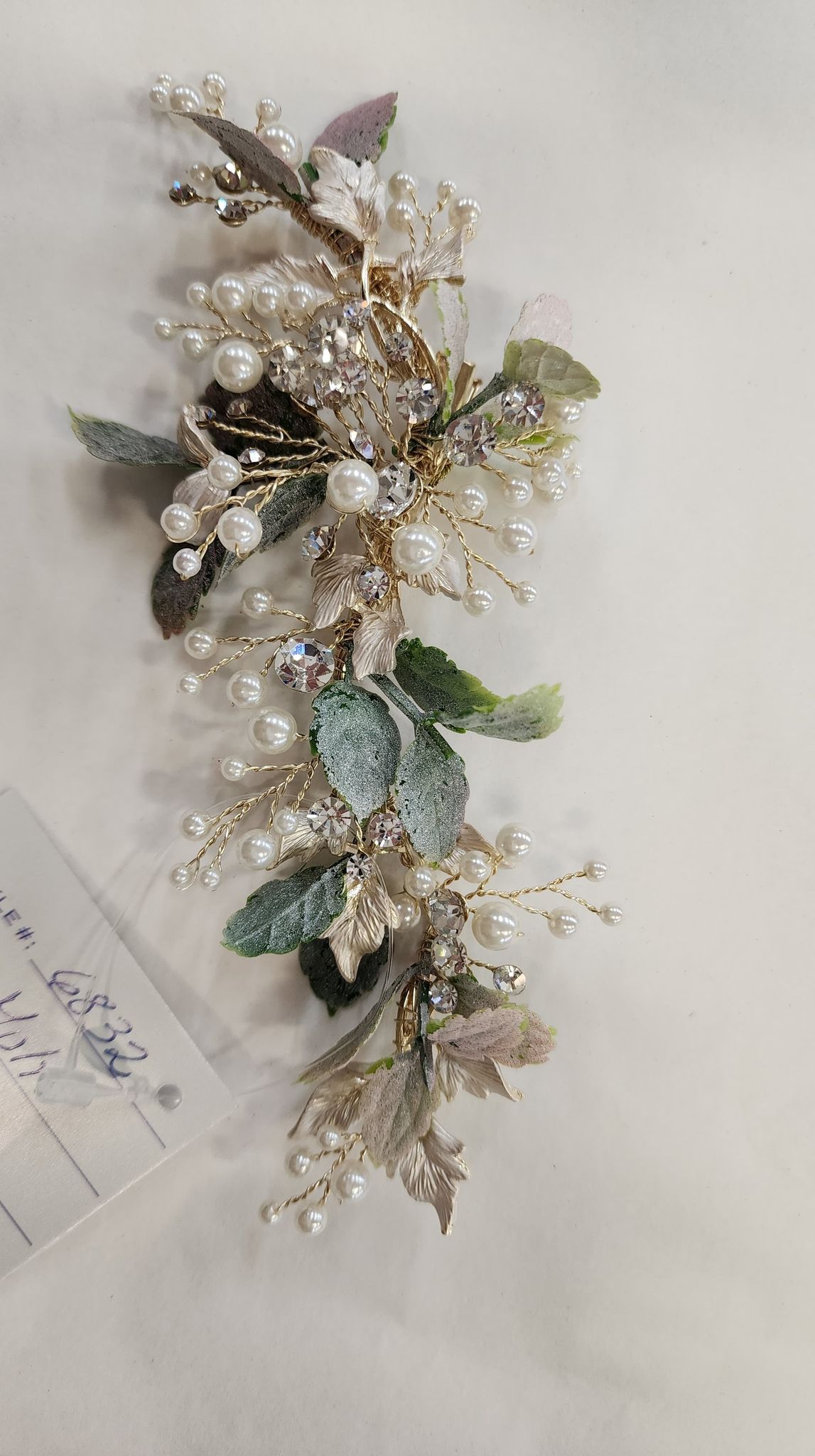 Bel Aire Bridal Headpiece 6832