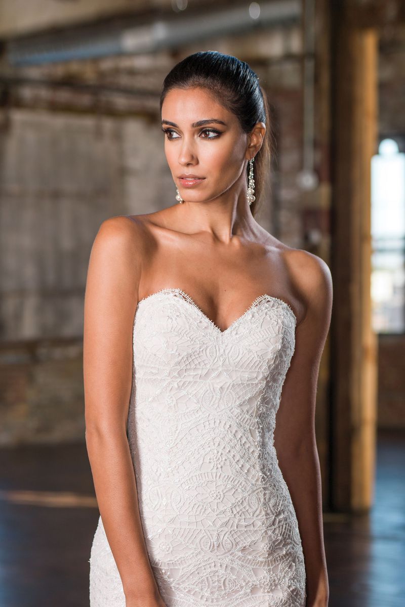 Justin Alexander signature lace mermaid wedding dress style 9830 size 10