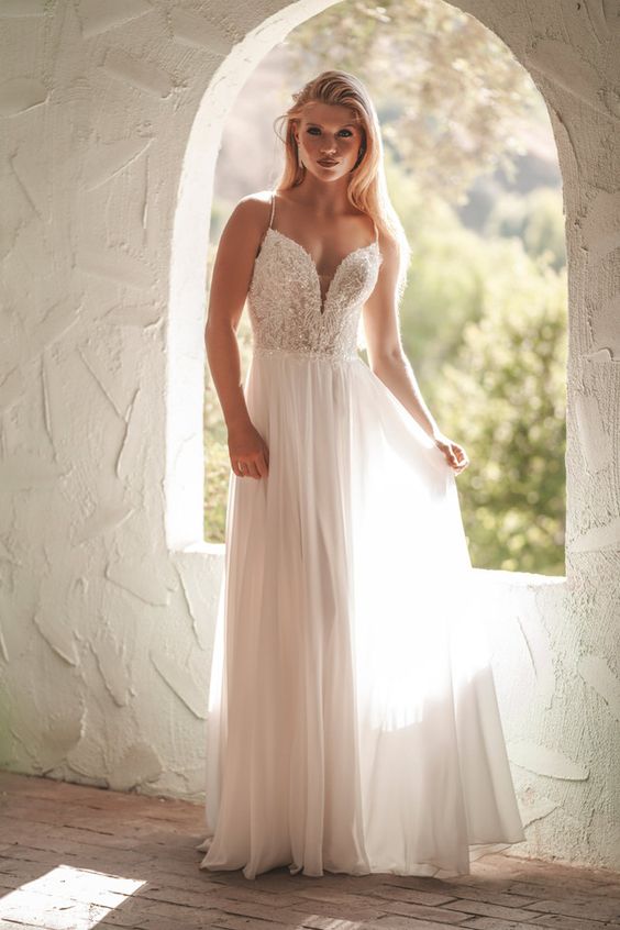 Wedding dress with chiffon skirt style R3714