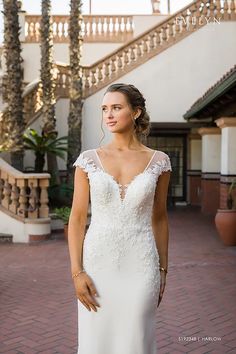 Evelyn Bridal wedding dress style S192348